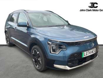 2024 (74) - 150kW 4 65kWh 5dr Auto