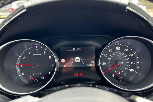 Used Kia Ceed 2025 for sale - 76152444: Photo 9