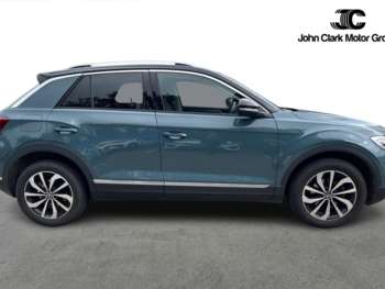 Used Volkswagen T-Roc 2022 for sale - 75126897: Photo