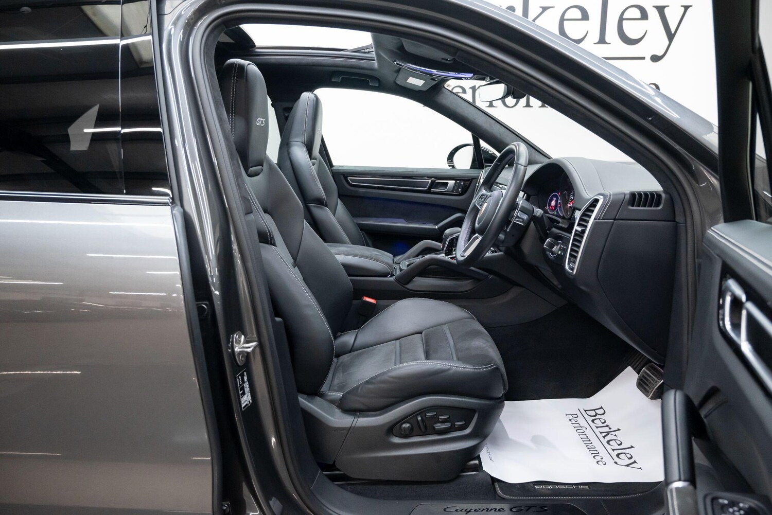 Used Porsche Cayenne for sale - 77511441: Photo 22