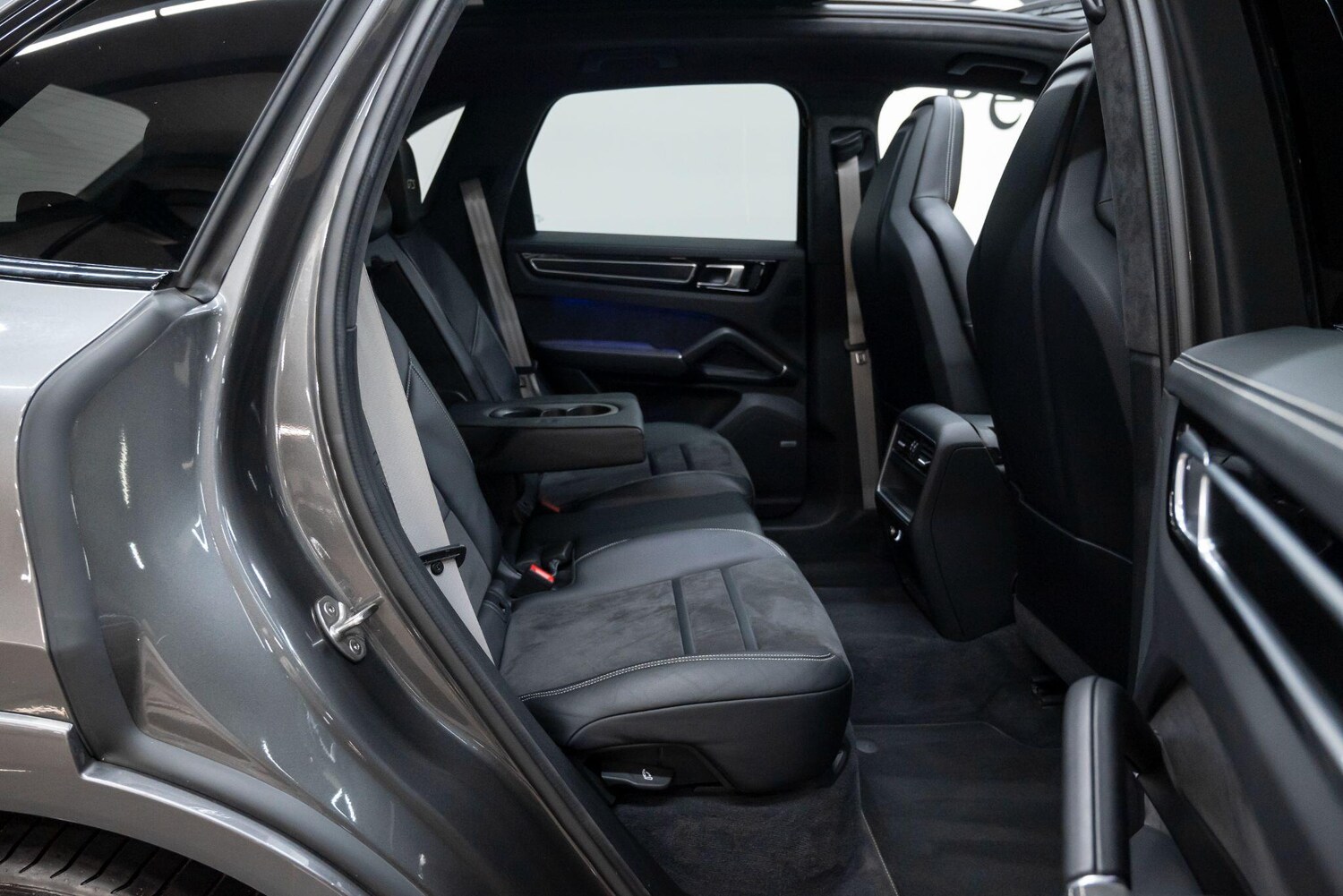 Used Porsche Cayenne for sale - 77511441: Photo 26