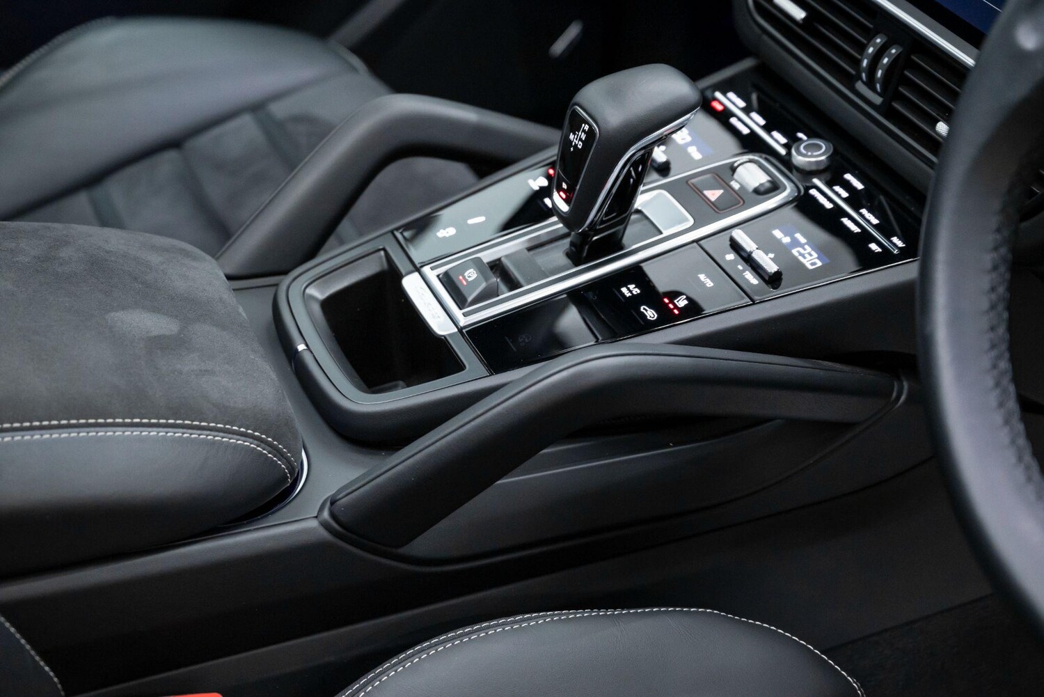 Used Porsche Cayenne for sale - 77511441: Photo 63