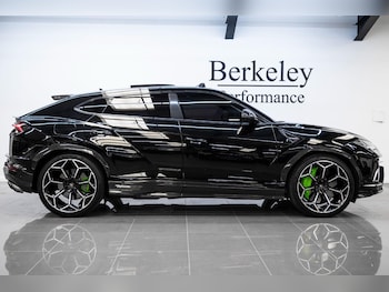 Used Lamborghini Urus 2023 for sale - 79484142: Photo