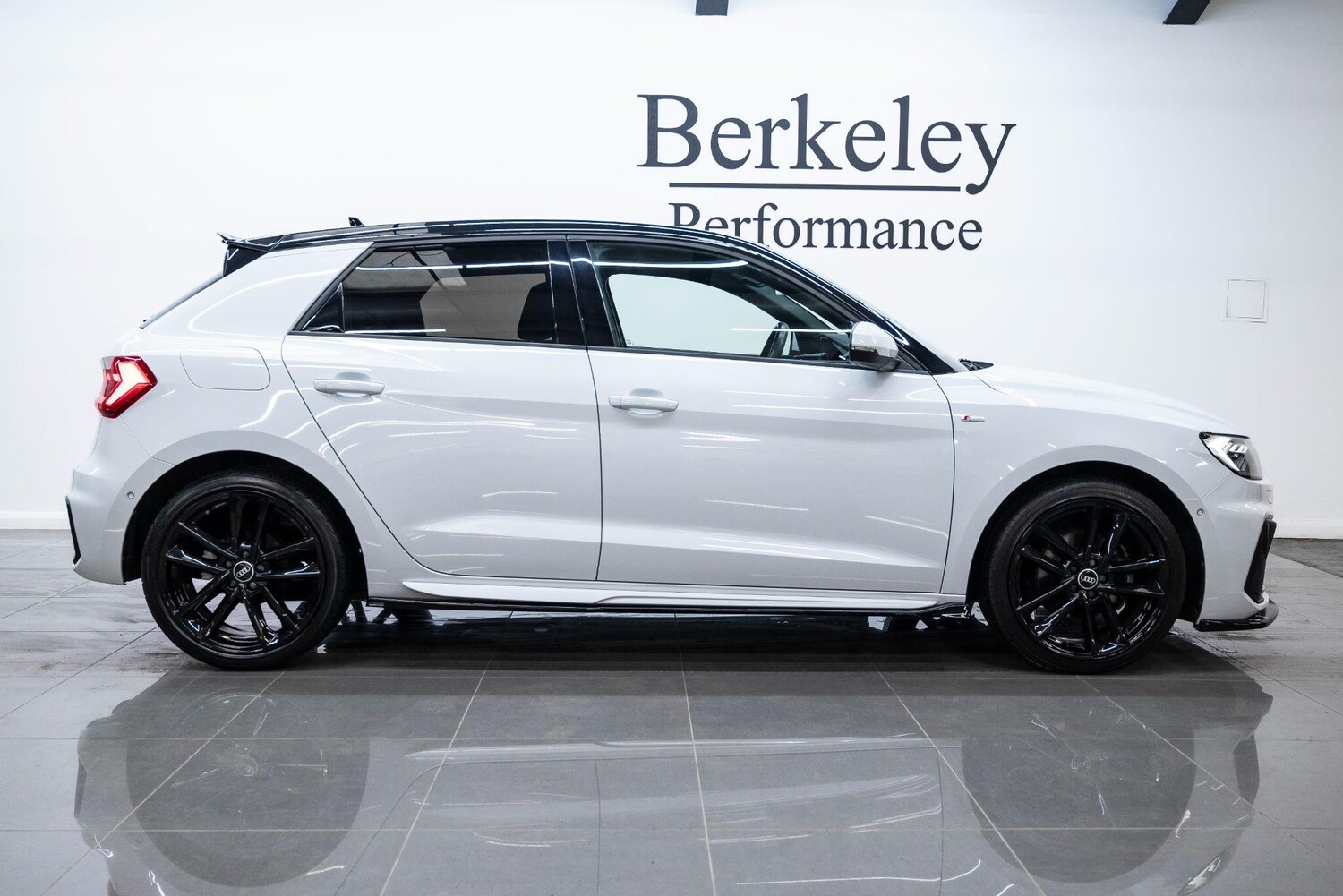 Used Audi A1 for sale - 77510393: Photo 13
