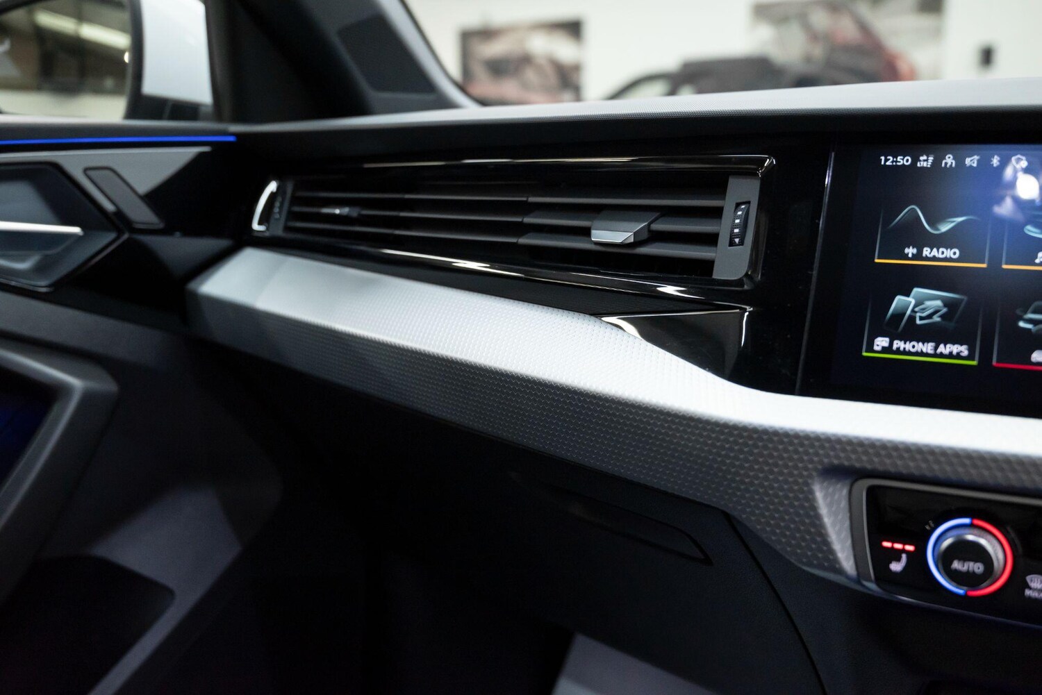 Used Audi A1 for sale - 77510393: Photo 41