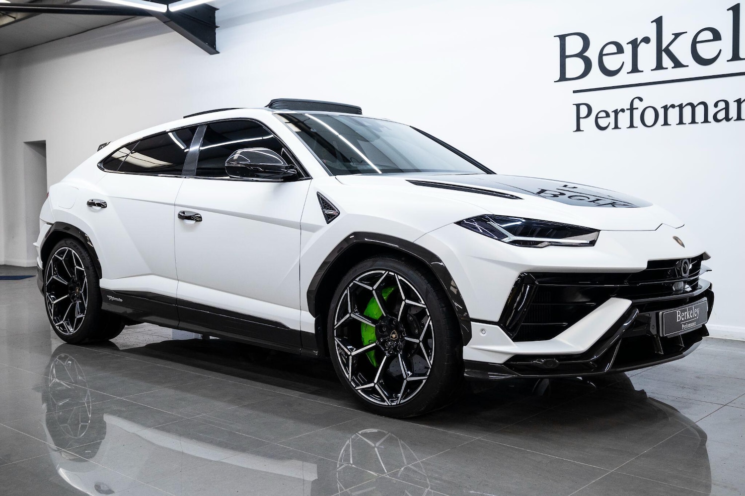 Used Lamborghini Urus 2023 for sale - 77538137: Photo 1