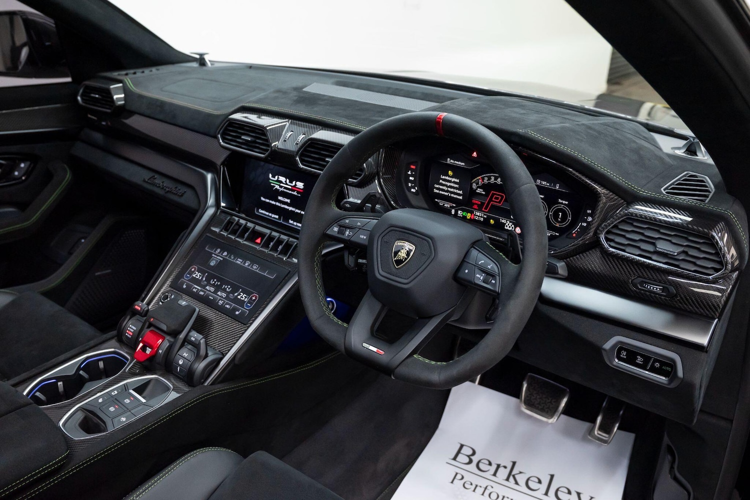 Used Lamborghini Urus 2023 for sale - 77538137: Photo 12