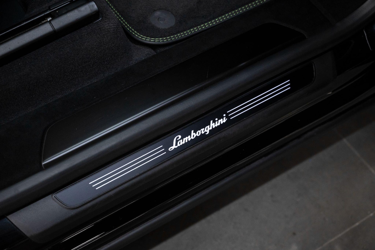 Used Lamborghini Urus 2023 for sale - 77538137: Photo 54