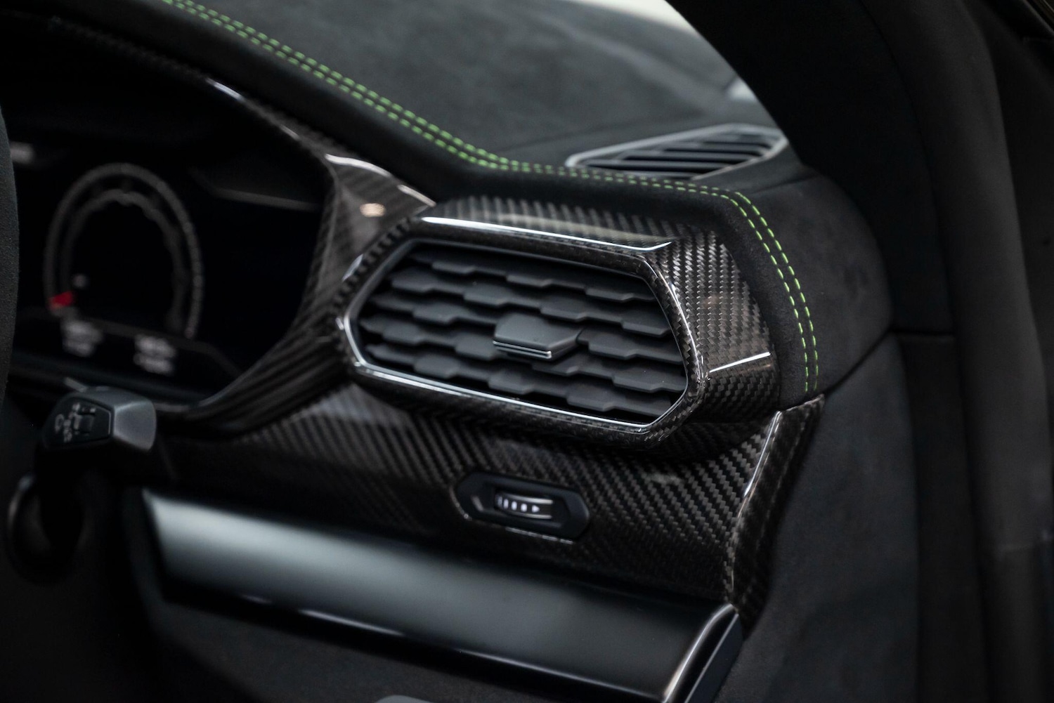 Used Lamborghini Urus 2023 for sale - 77538137: Photo 78