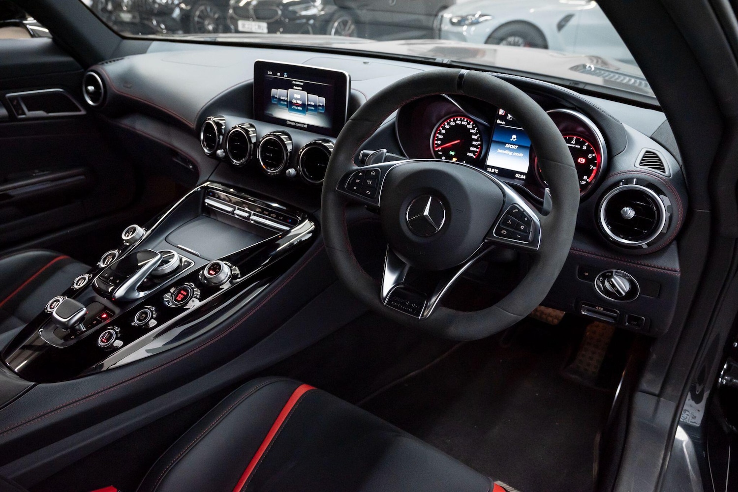 Used Mercedes-Benz AMG GT 2015 for sale - 77510029: Photo 3