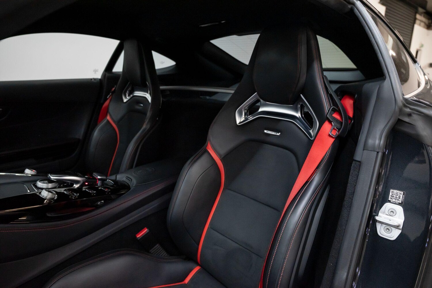 Used Mercedes-Benz AMG GT 2015 for sale - 77510029: Photo 34