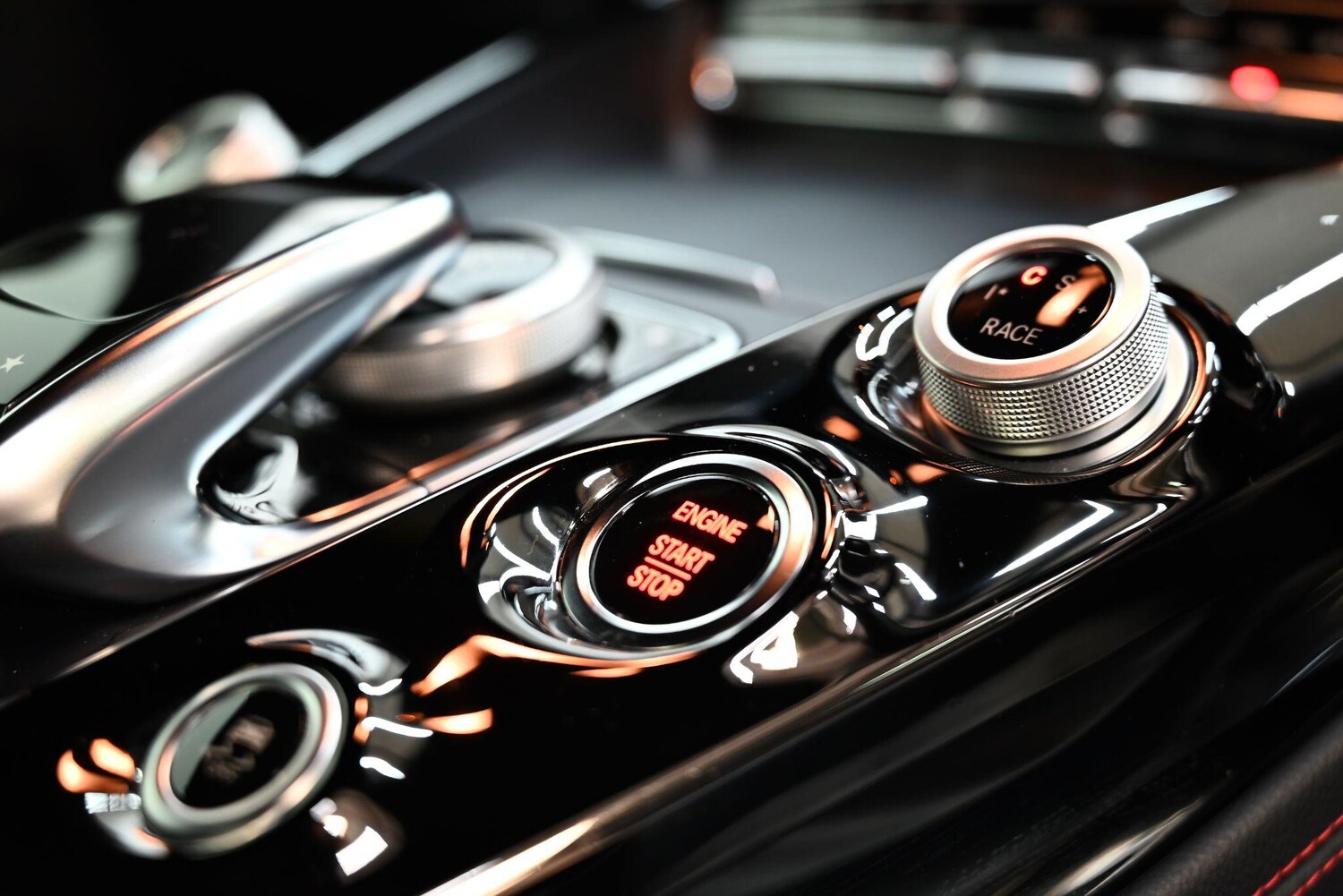 Used Mercedes-Benz AMG GT 2015 for sale - 77510029: Photo 43