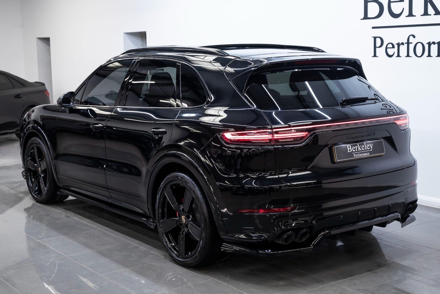 Used Porsche Cayenne 2022 for sale - 78101258: Photo 3