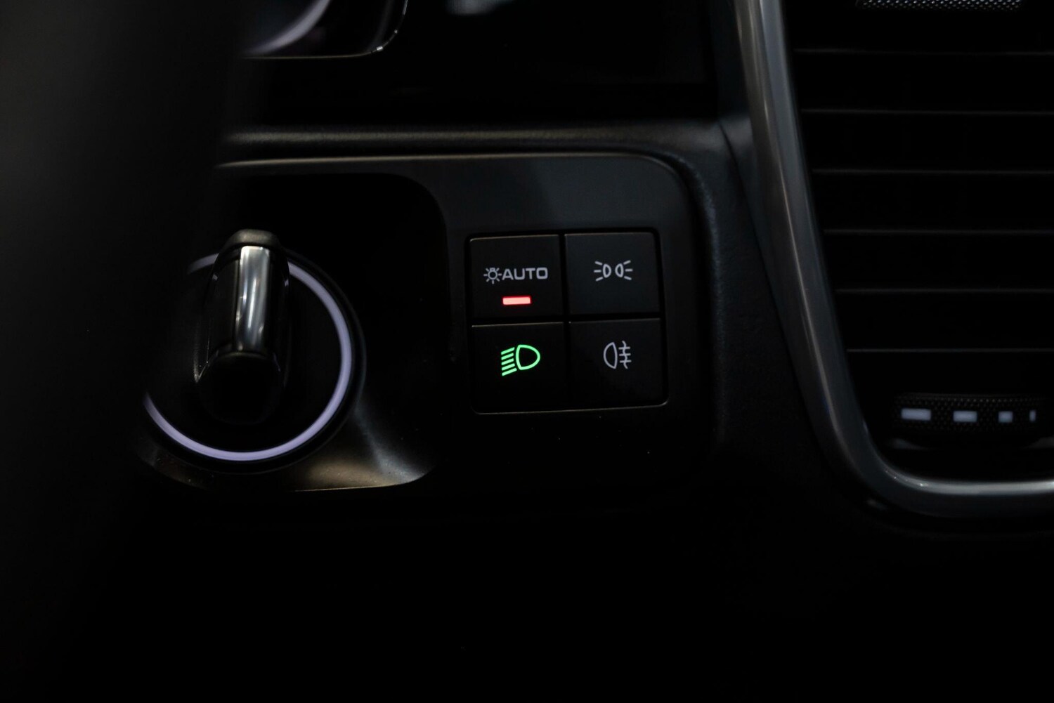 Used Porsche Cayenne 2022 for sale - 78101258: Photo 32