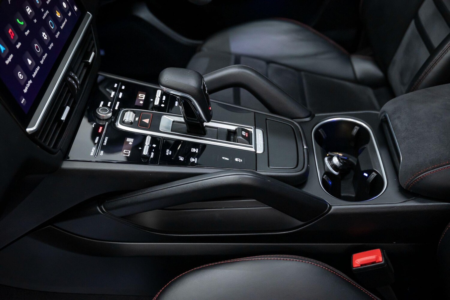 Used Porsche Cayenne 2022 for sale - 78101258: Photo 40