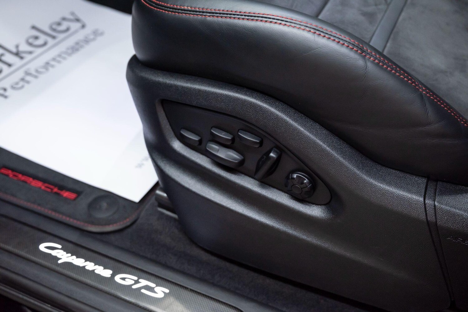 Used Porsche Cayenne 2022 for sale - 78101258: Photo 43