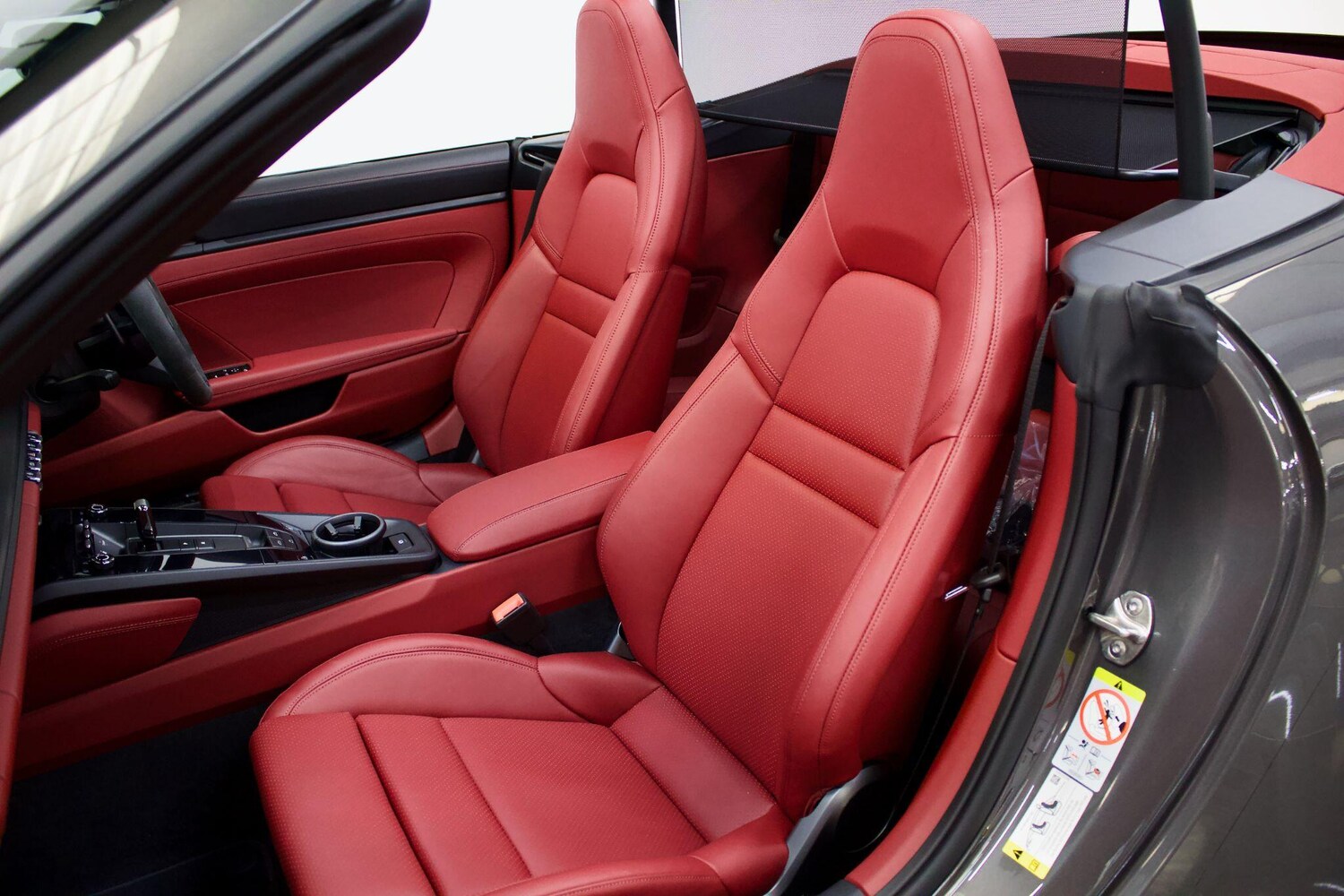 Used Porsche 911 for sale - 77511356: Photo 28