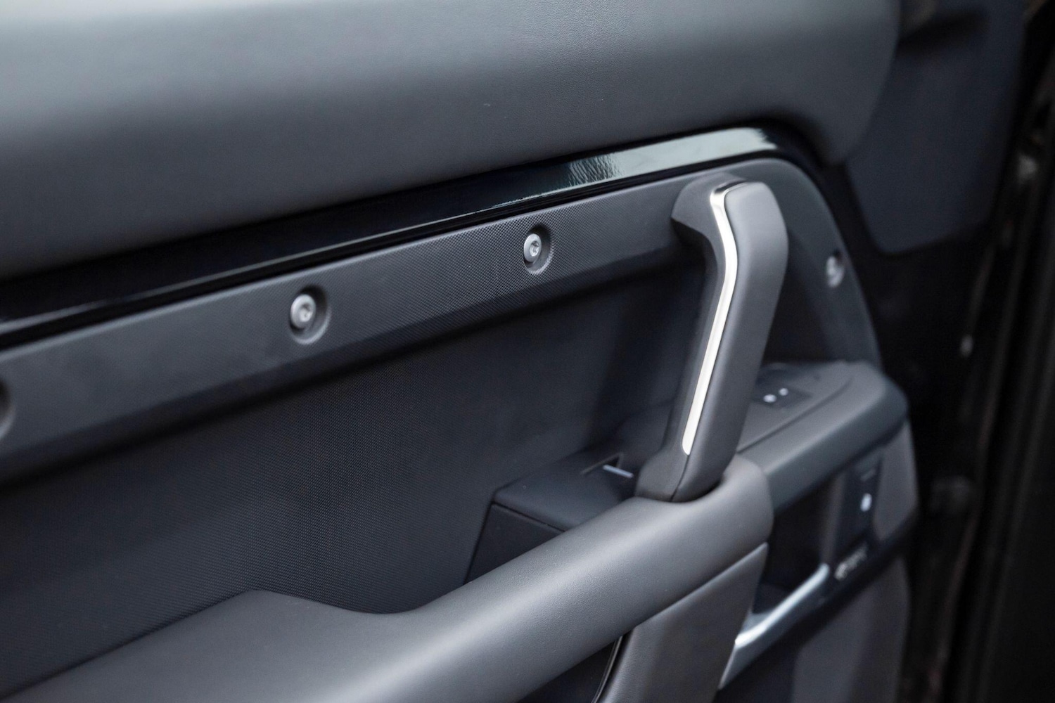 Used Land Rover Defender 2024 for sale - 77510559: Photo 19