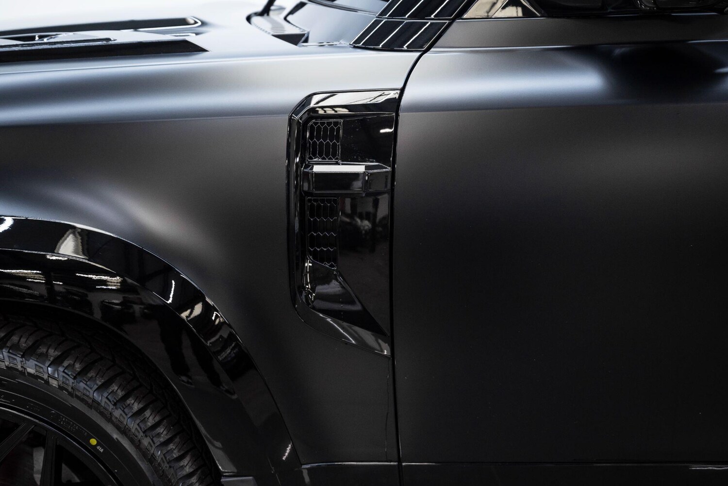 Used Land Rover Defender 2024 for sale - 77510559: Photo 34