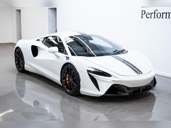 Used McLaren Artura 2023 for sale - 78623468: Photo