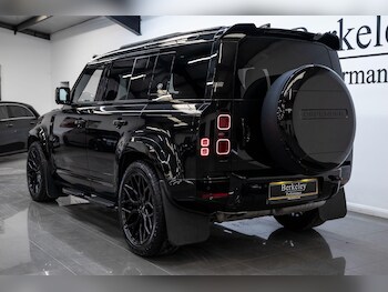 Used Land Rover Defender 110 2024 for sale - 78853818: Photo