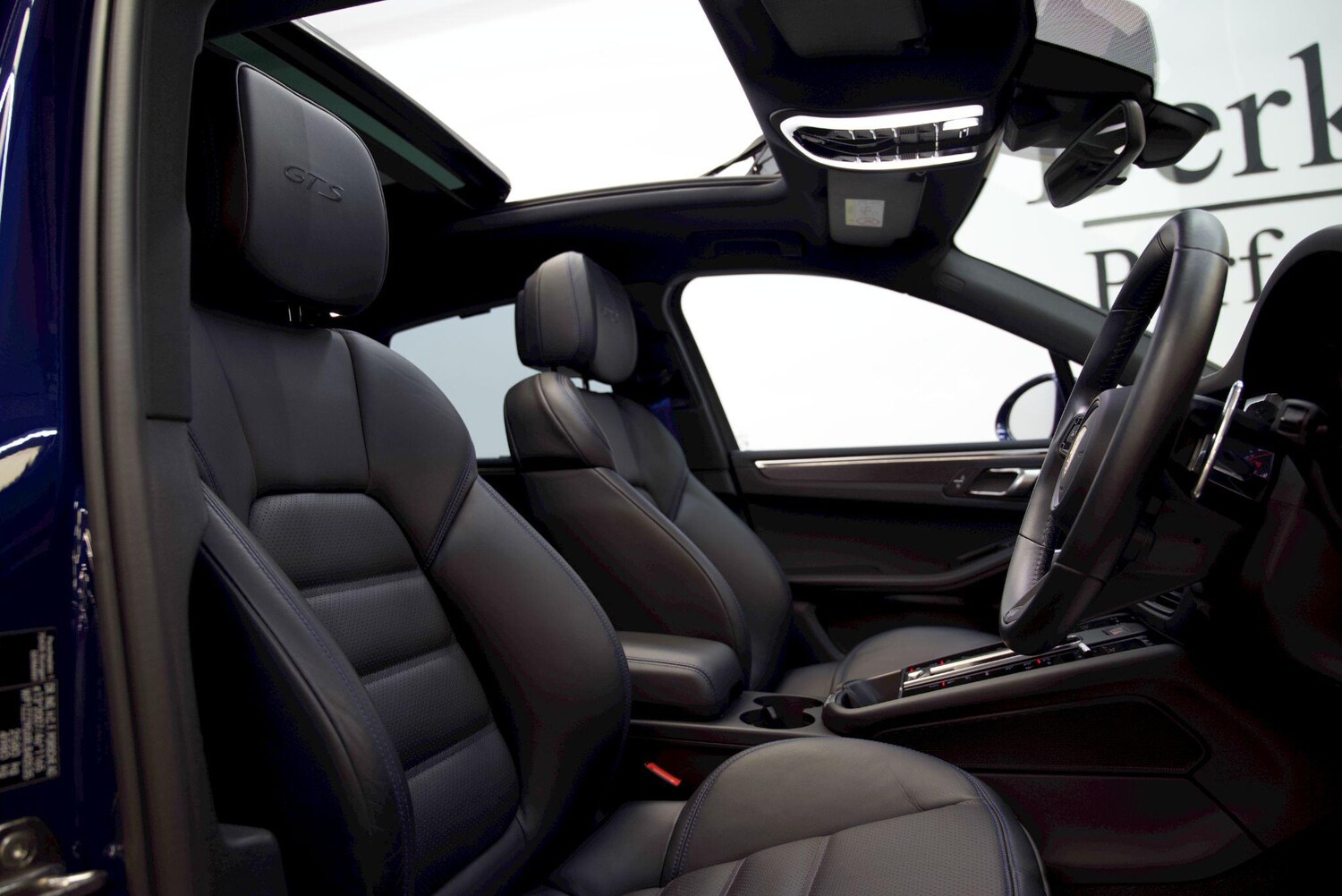 Used Porsche Macan for sale - 77709868: Photo 29