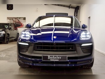 Used Porsche Macan 2023 for sale - 77709868: Photo