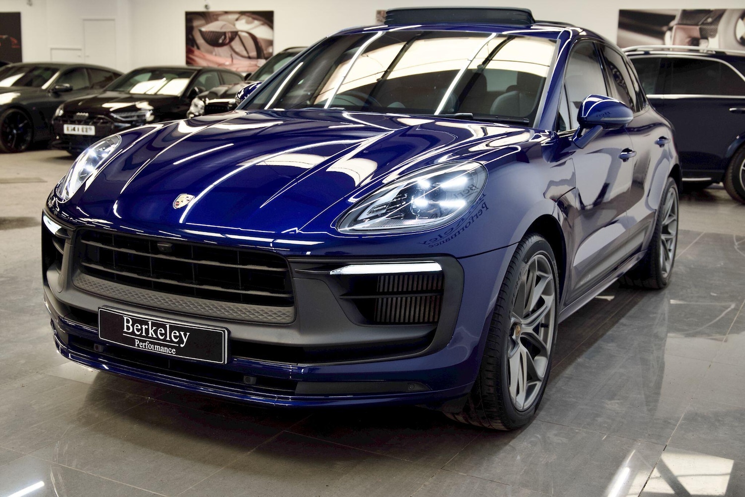 Used Porsche Macan for sale - 77709868: Photo 3