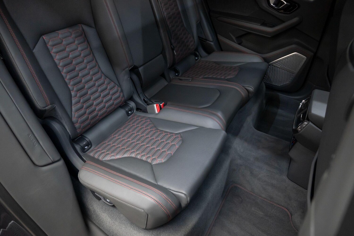 Used Lamborghini Urus 2020 for sale - 78185260: Photo 26