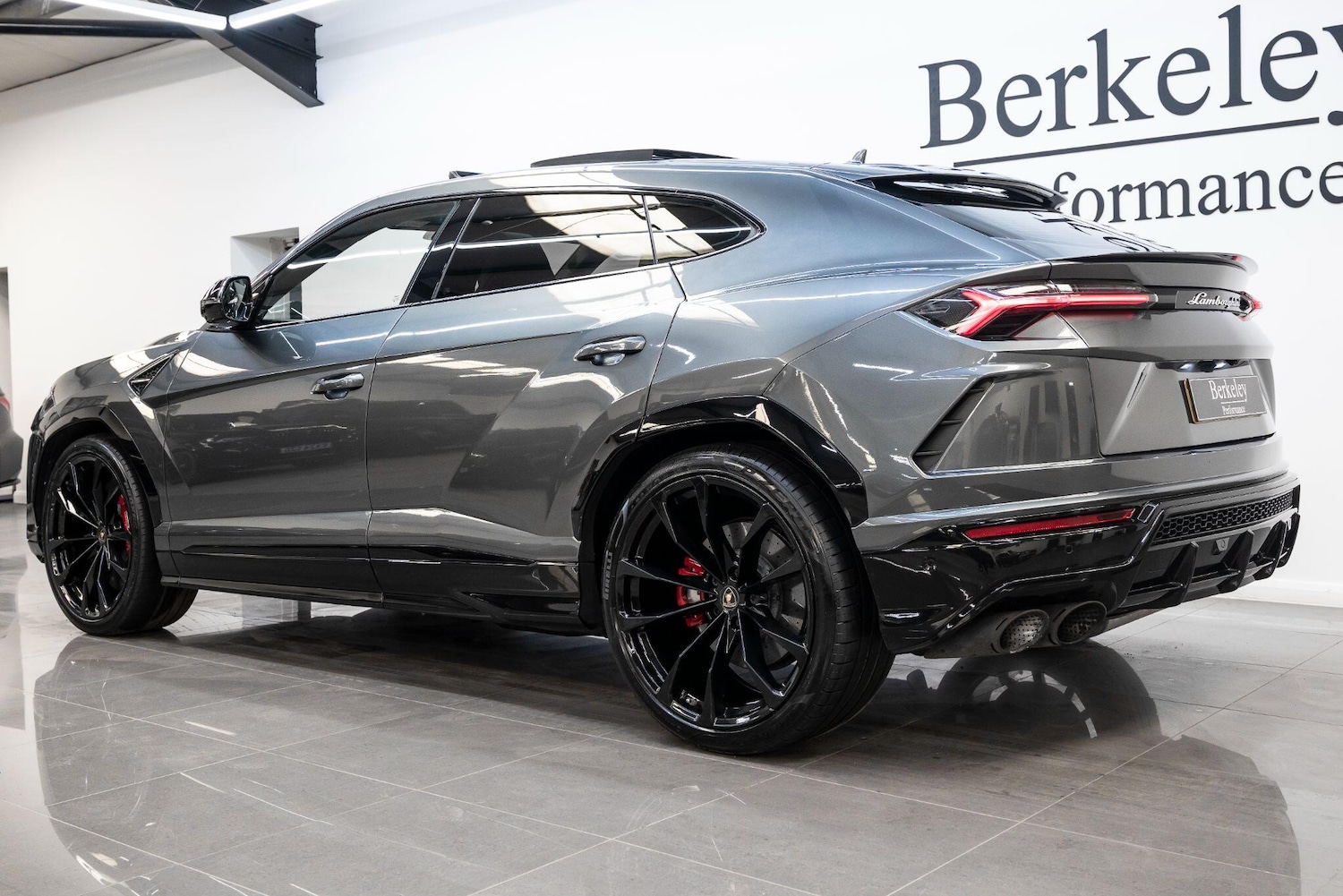 Used Lamborghini Urus 2020 for sale - 78185260: Photo 3
