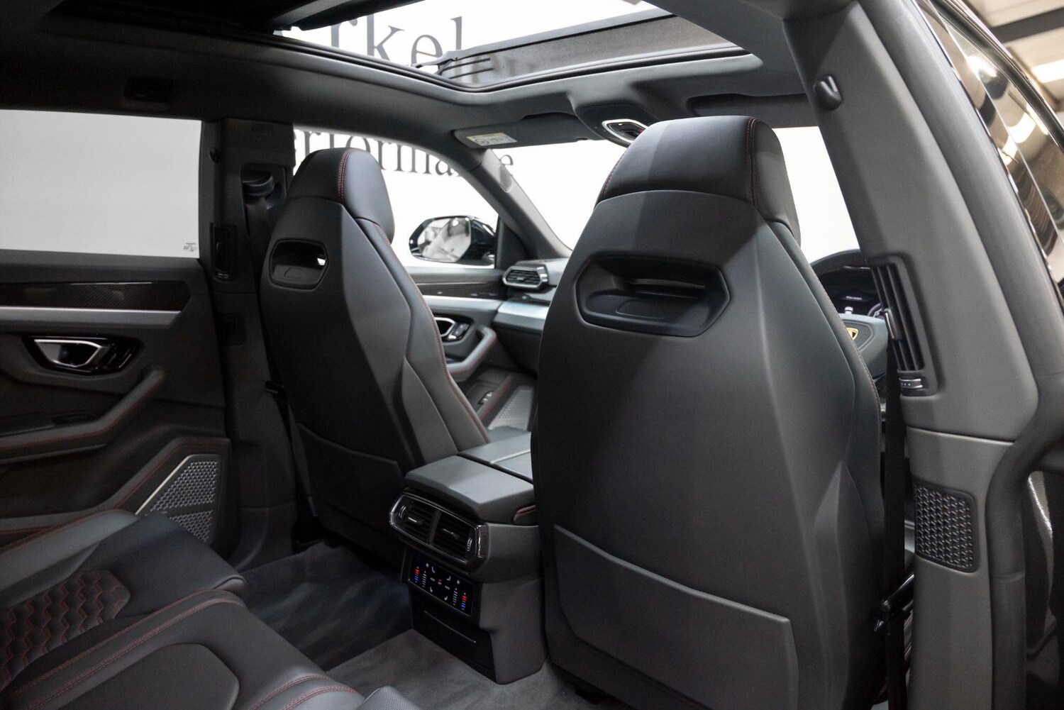 Used Lamborghini Urus 2020 for sale - 78185260: Photo 30