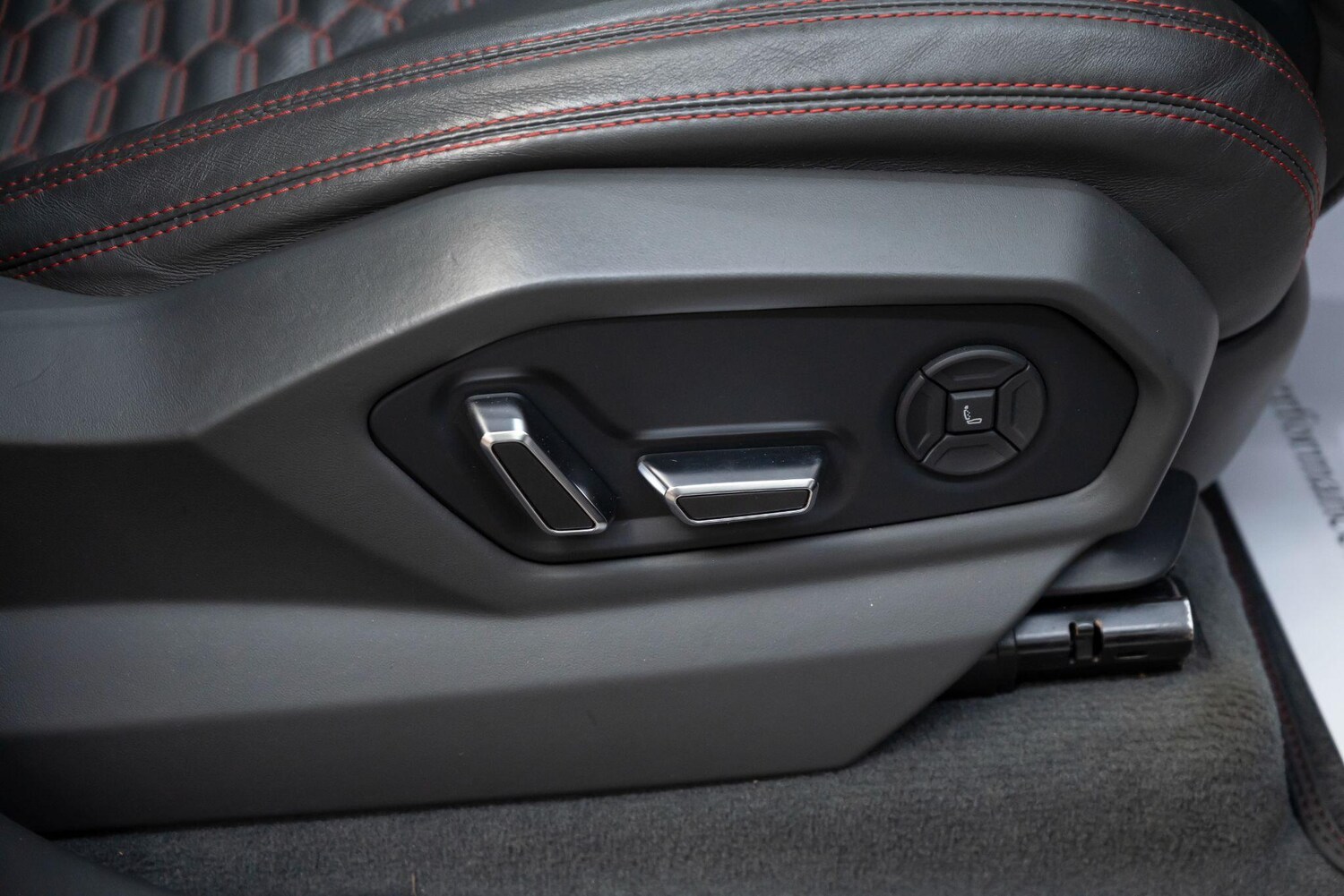 Used Lamborghini Urus 2020 for sale - 78185260: Photo 39