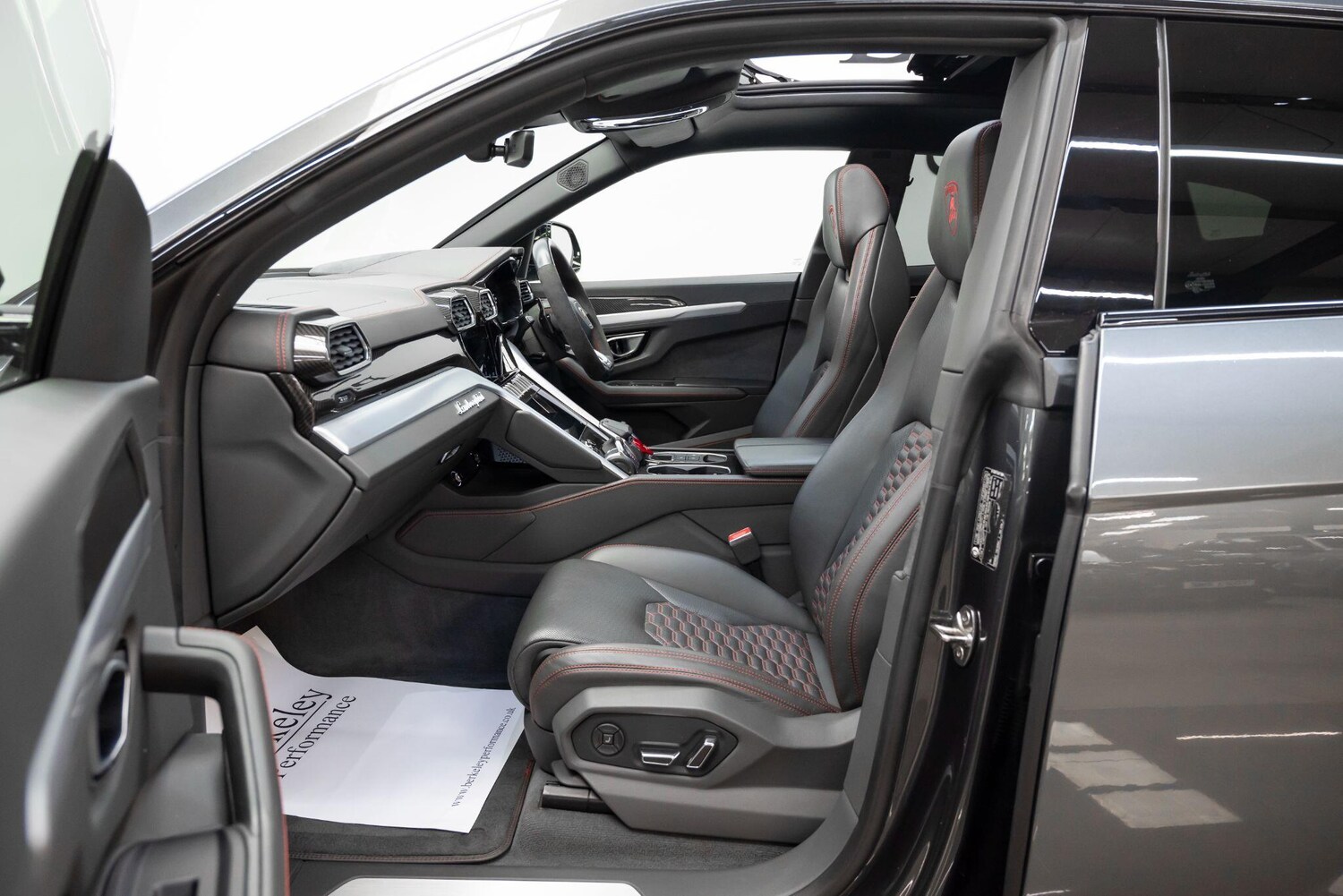 Used Lamborghini Urus 2020 for sale - 78185260: Photo 57