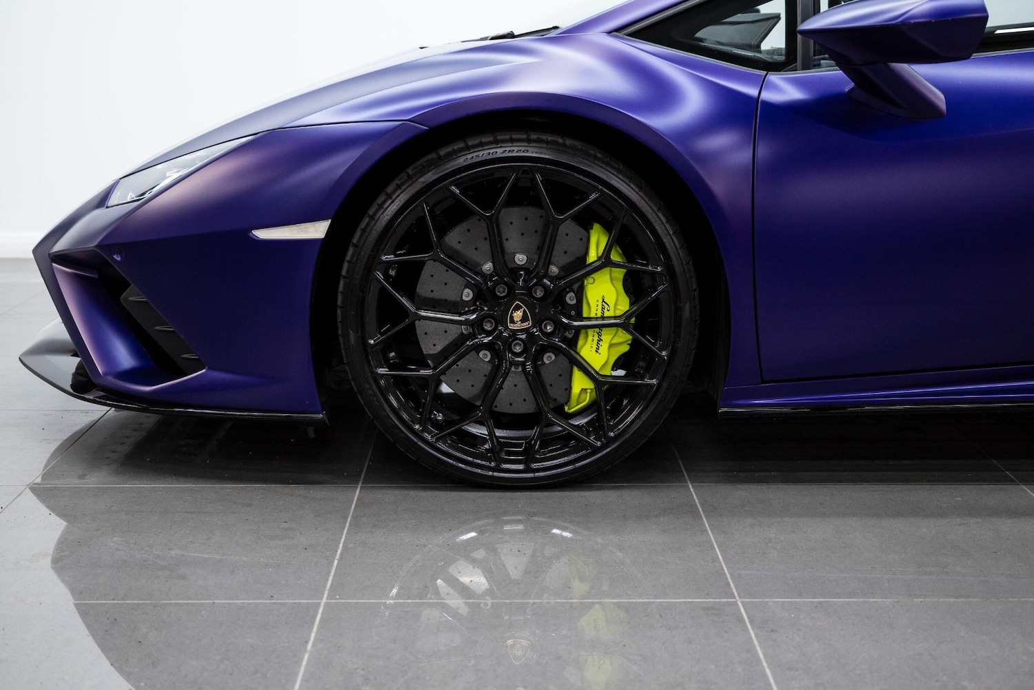 Used Lamborghini Huracan 2023 for sale - 77510799: Photo 28