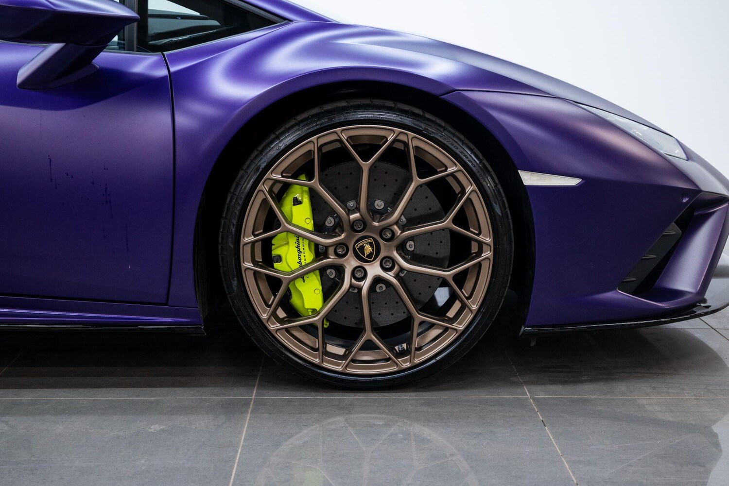 Used Lamborghini Huracan 2023 for sale - 77510799: Photo 33