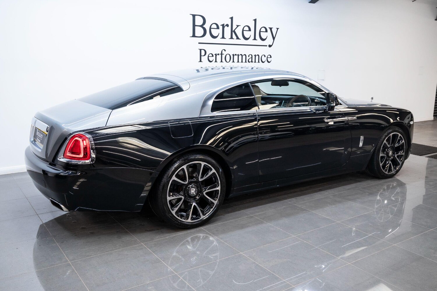 Used Rolls-Royce Wraith for sale - 77892467: Photo 17