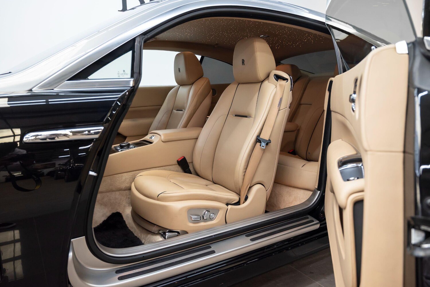 Used Rolls-Royce Wraith for sale - 77892467: Photo 52