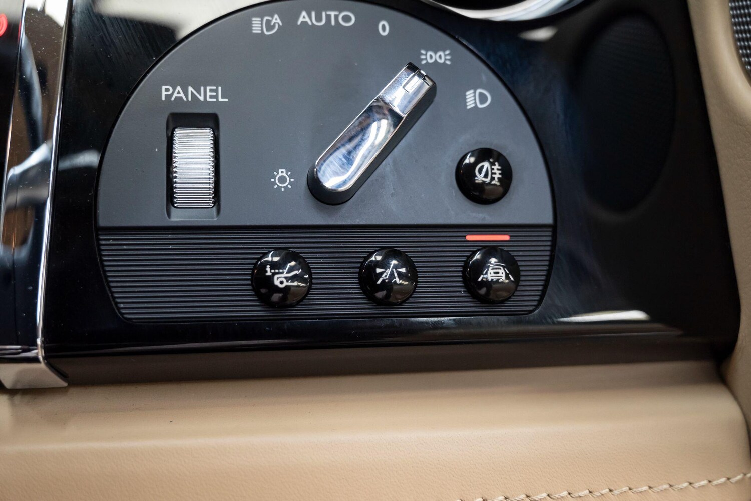 Used Rolls-Royce Wraith for sale - 77892467: Photo 63