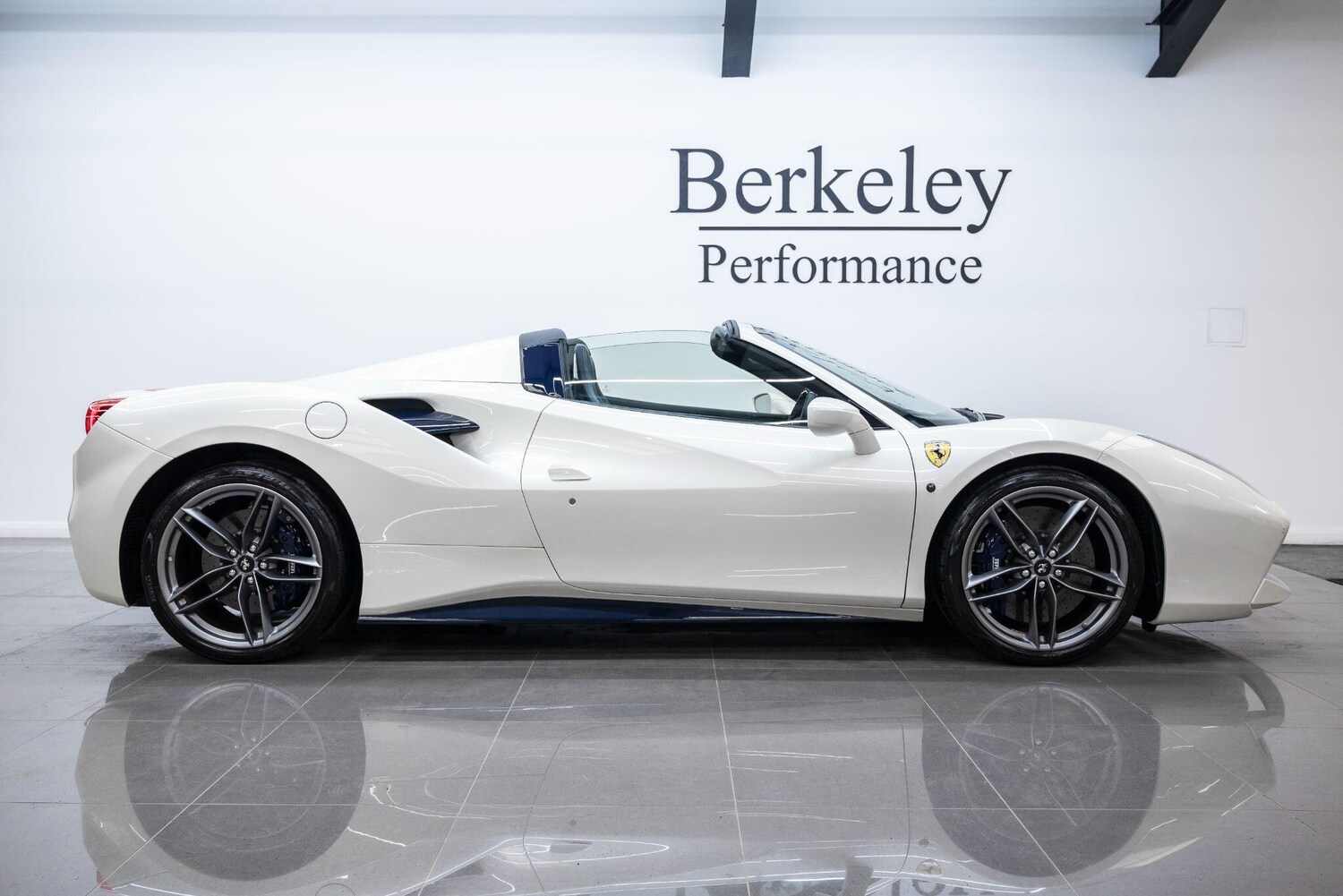 Used Ferrari 488 2017 for sale - 77510722: Photo 25