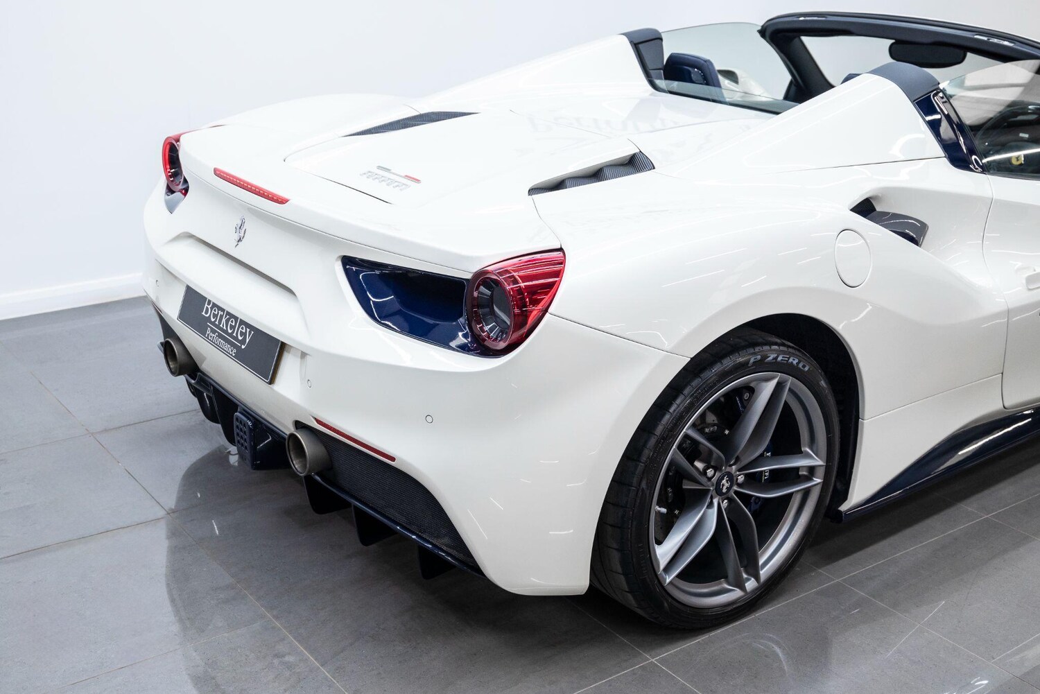 Used Ferrari 488 2017 for sale - 77510722: Photo 31