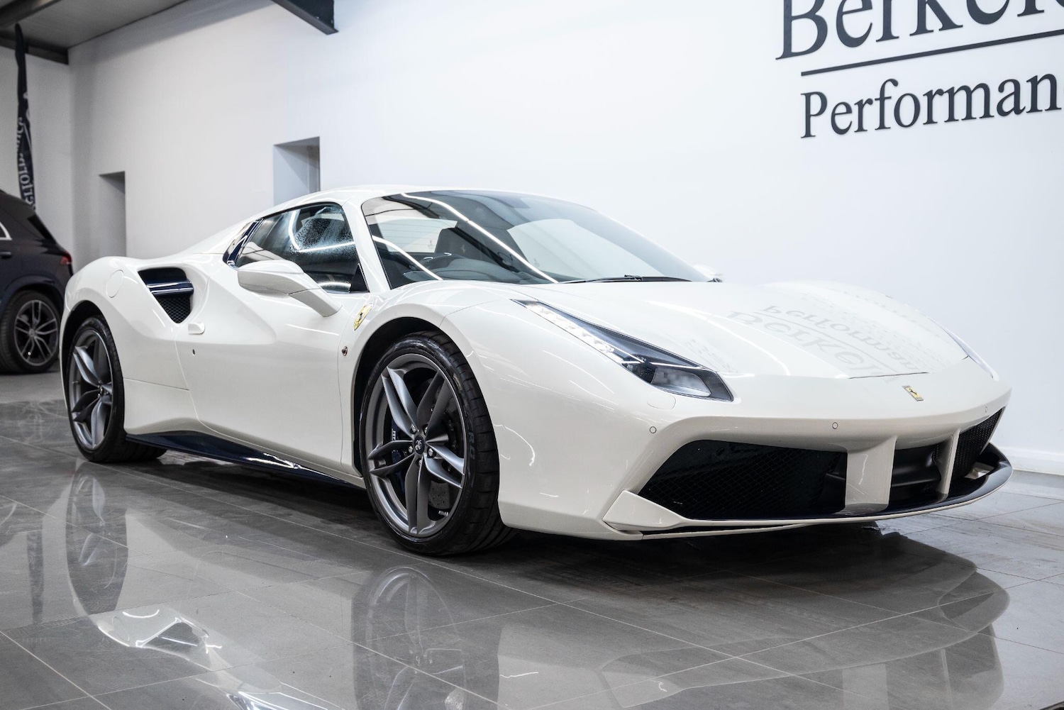 Used Ferrari 488 2017 for sale - 77510722: Photo 5