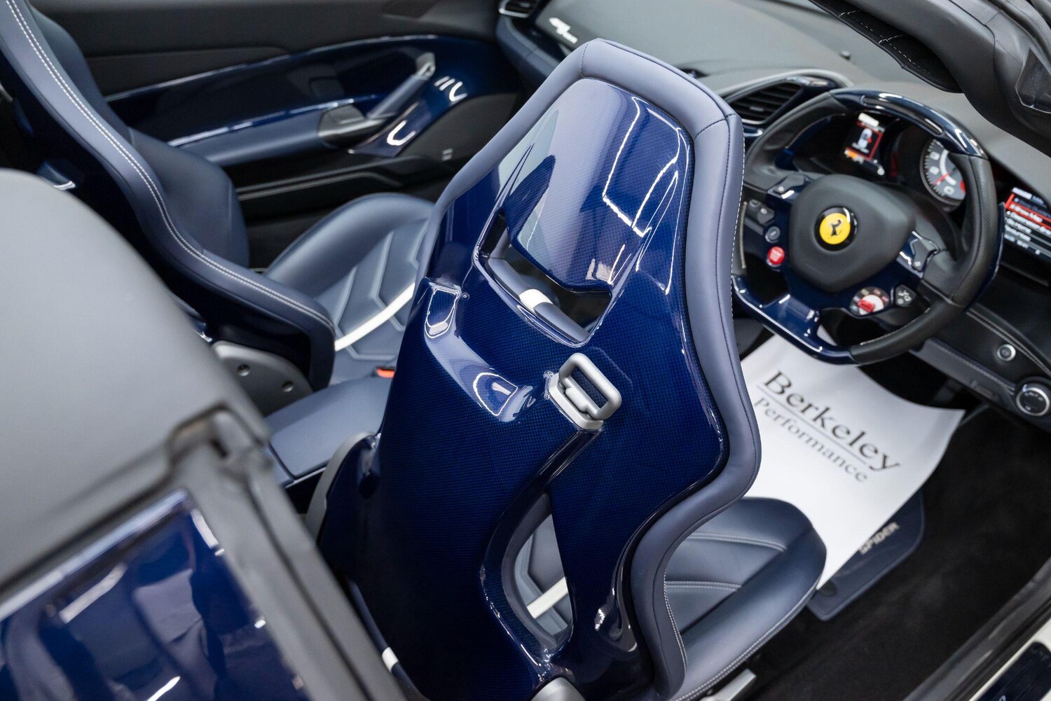 Used Ferrari 488 2017 for sale - 77510722: Photo 78