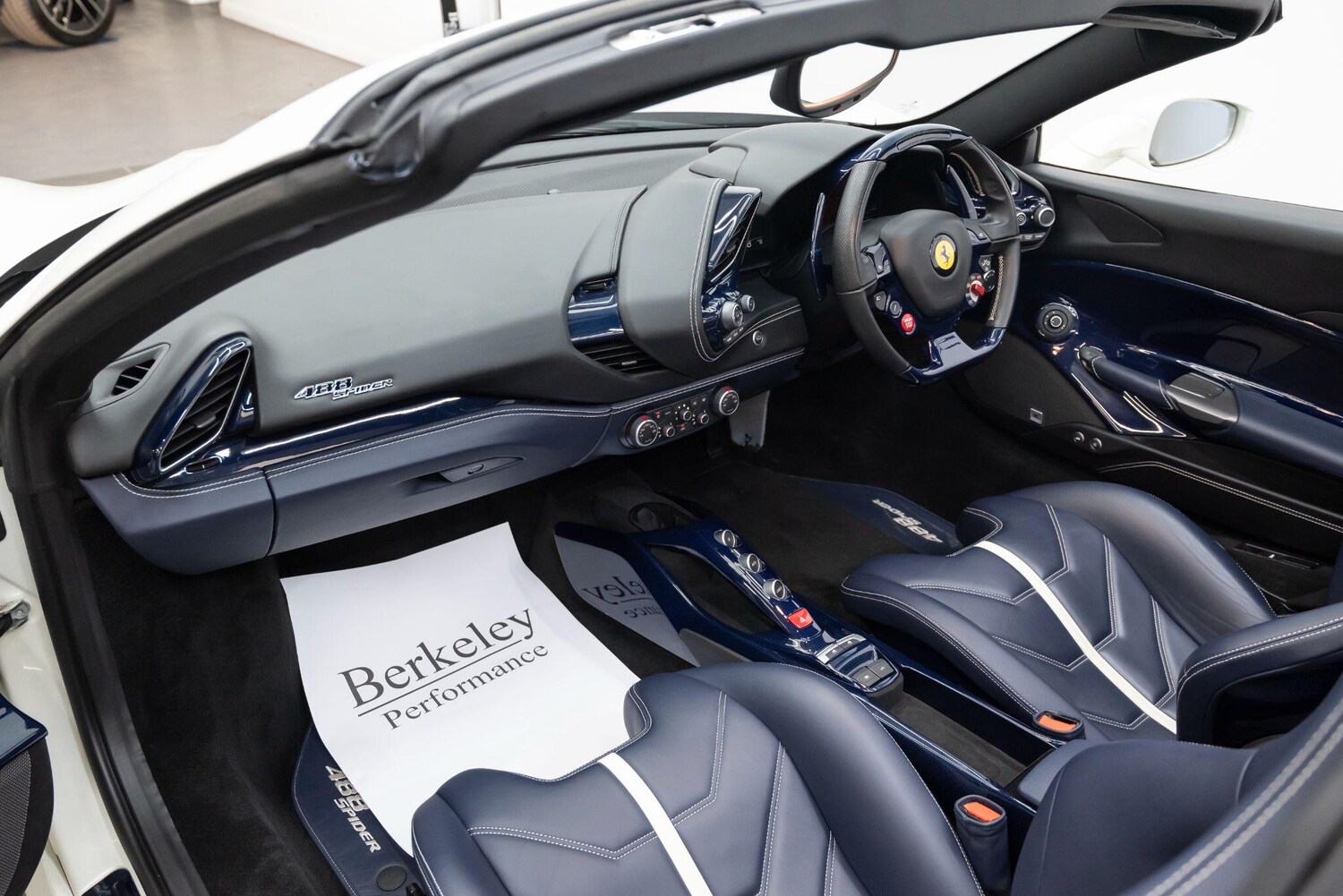 Used Ferrari 488 2017 for sale - 77510722: Photo 8