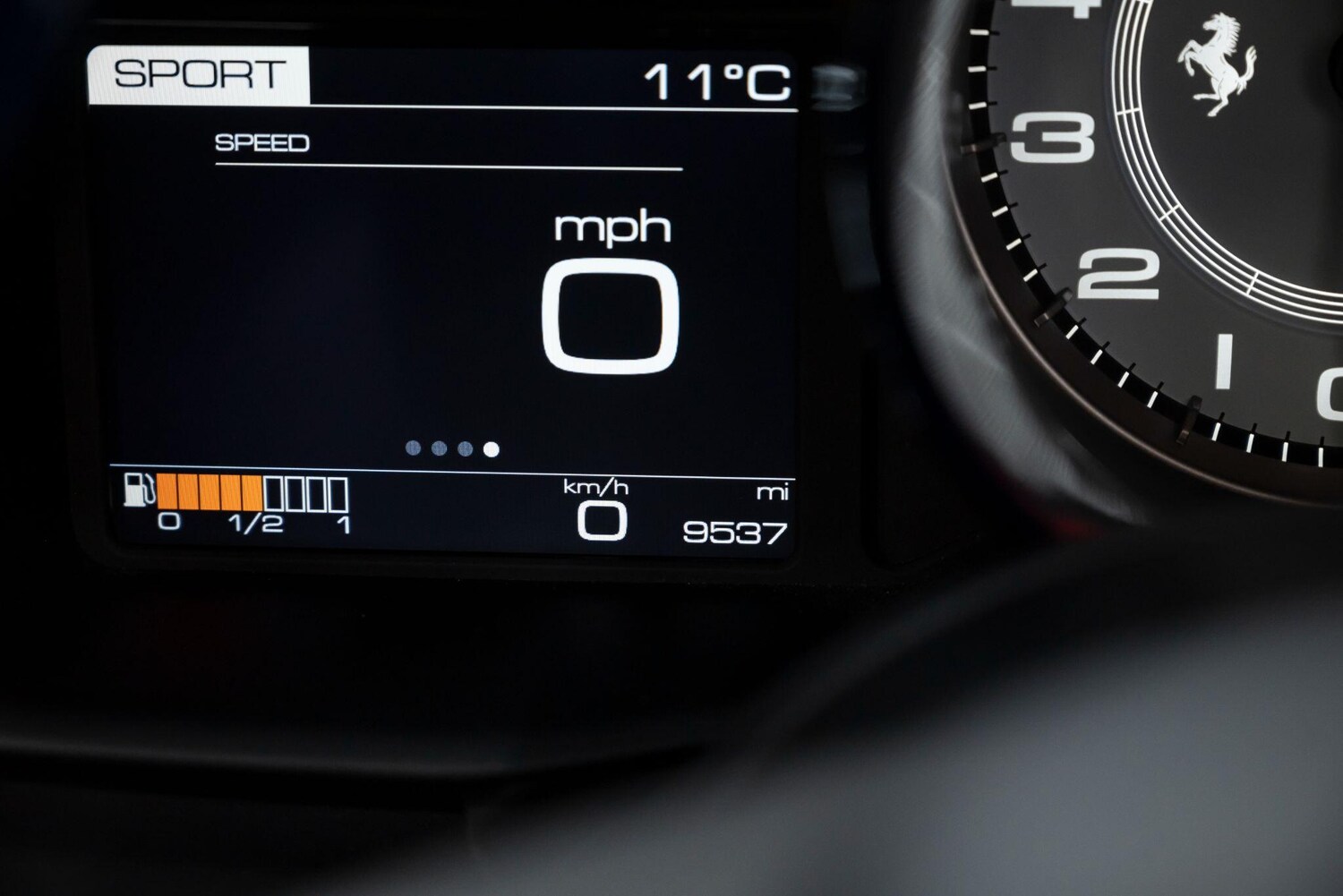 Used Ferrari 488 2017 for sale - 77510722: Photo 95