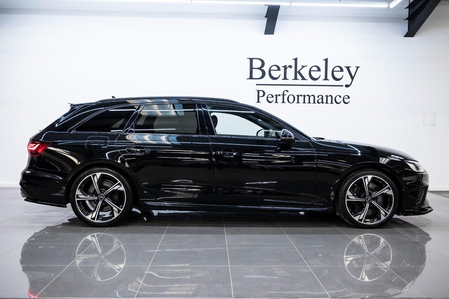 Used Audi A4 2023 for sale - 77510802: Photo 11