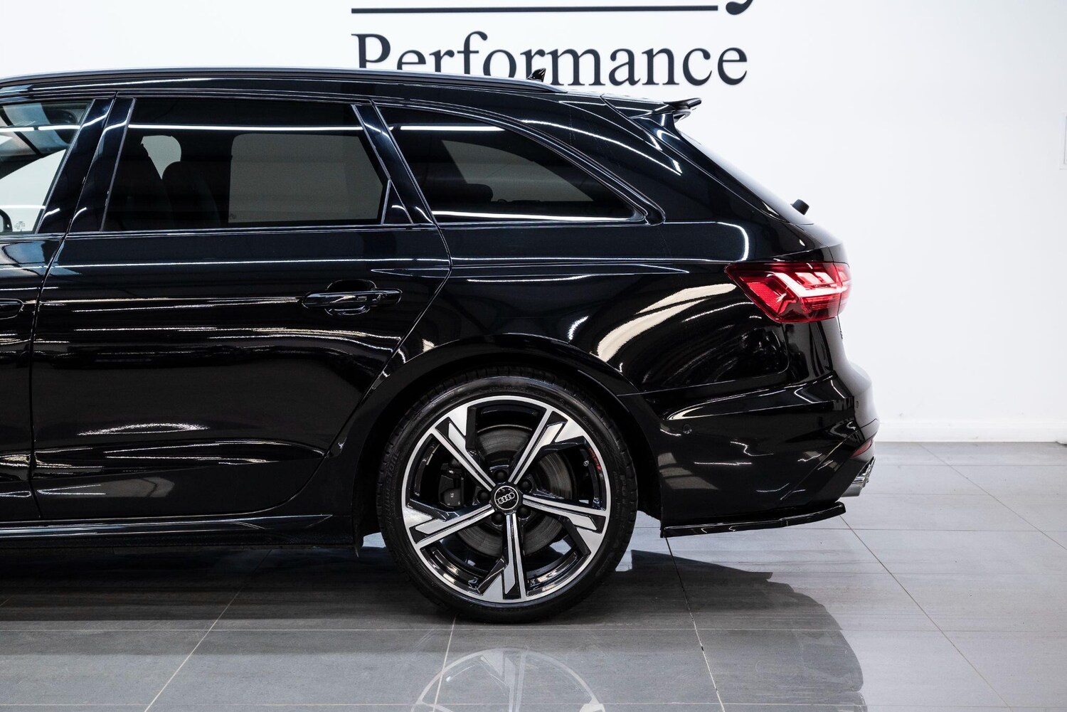 Used Audi A4 2023 for sale - 77510802: Photo 44