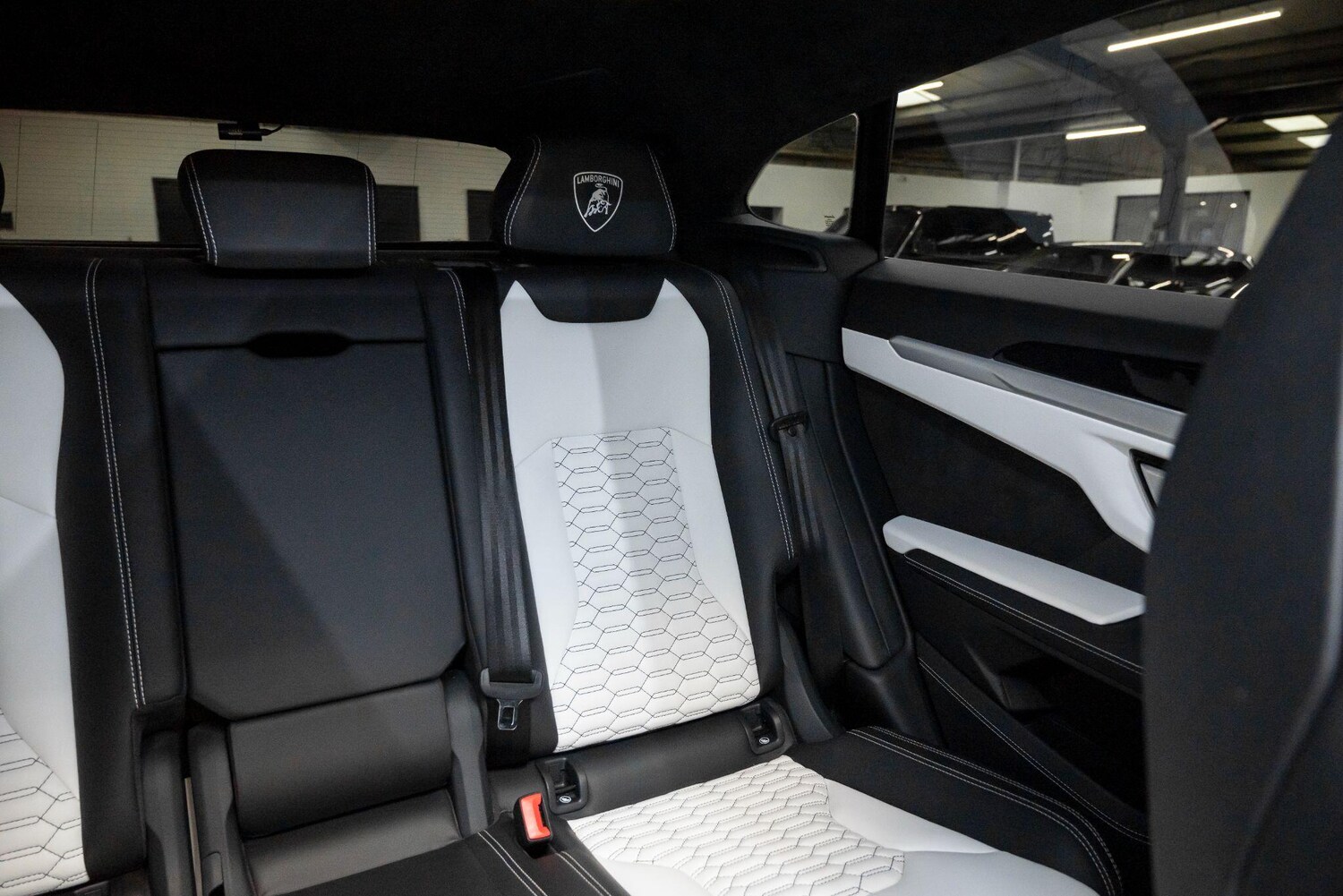 Used Lamborghini Urus 2020 for sale - 77637372: Photo 20