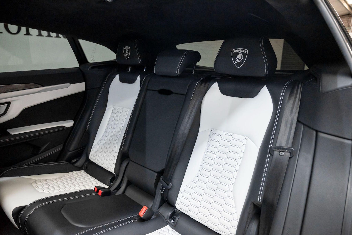 Used Lamborghini Urus 2020 for sale - 77637372: Photo 21