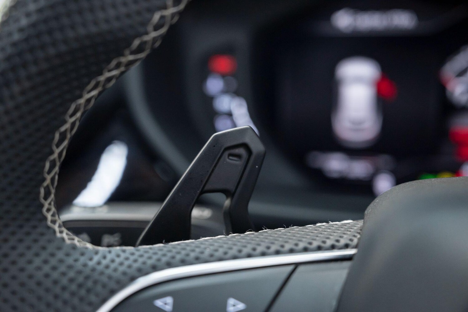 Used Lamborghini Urus 2020 for sale - 77637372: Photo 30