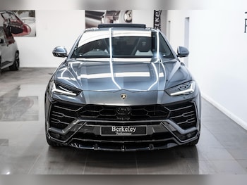 Used Lamborghini Urus 2020 for sale - 77637372: Photo